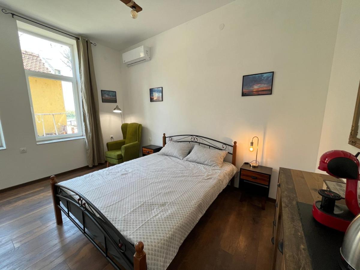 רוסה Prista Guest Rooms מראה חיצוני תמונה